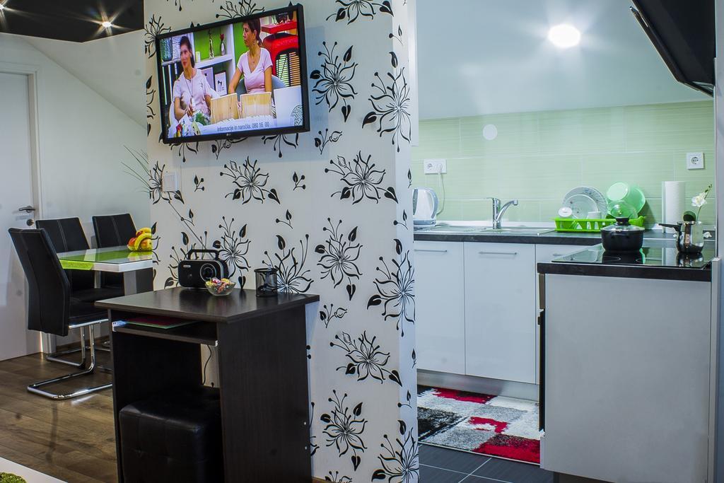 Apartmani Anna سفيتي مارتن نا موري المظهر الخارجي الصورة